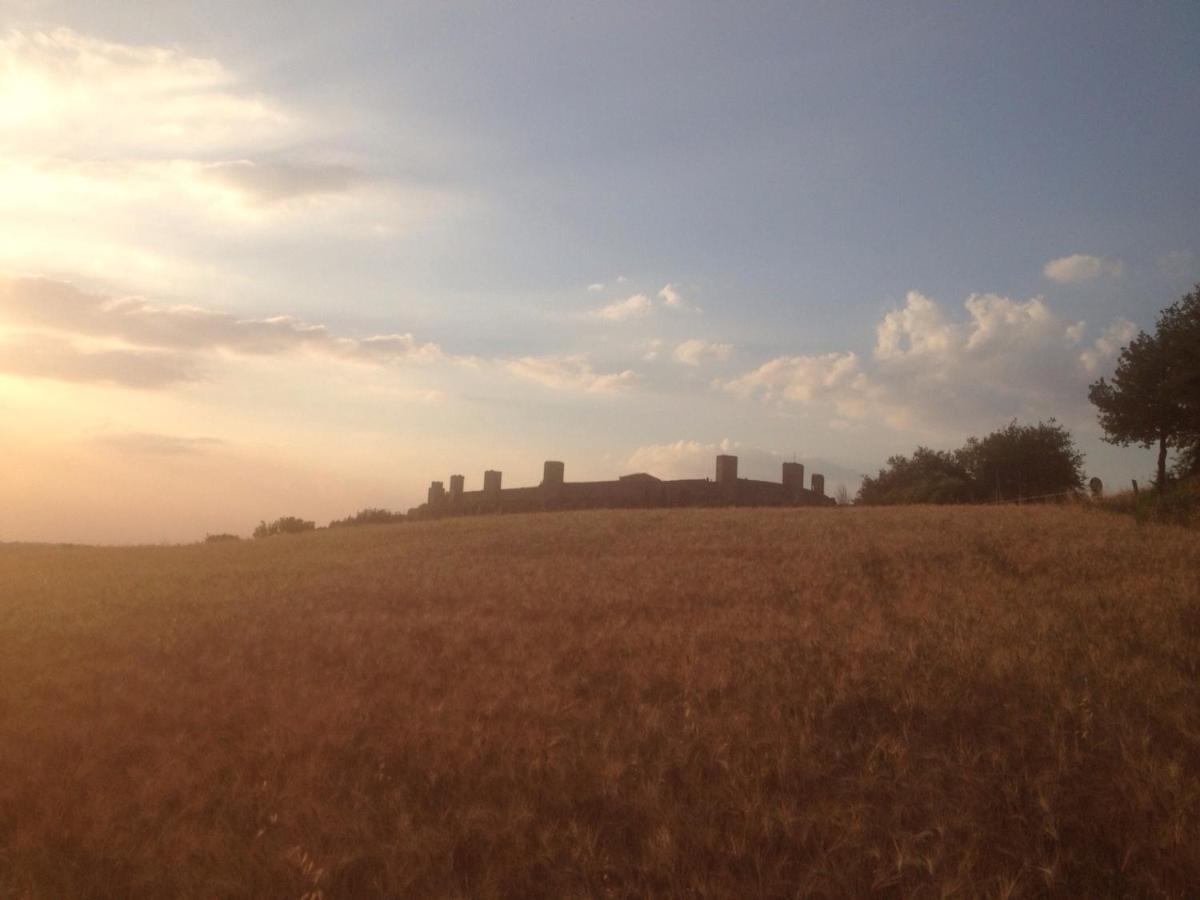 Villa Monteriggioni Castello Exterior foto