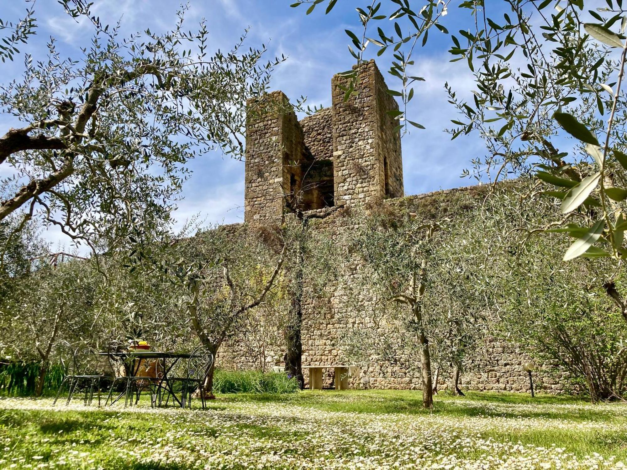 Villa Monteriggioni Castello Exterior foto